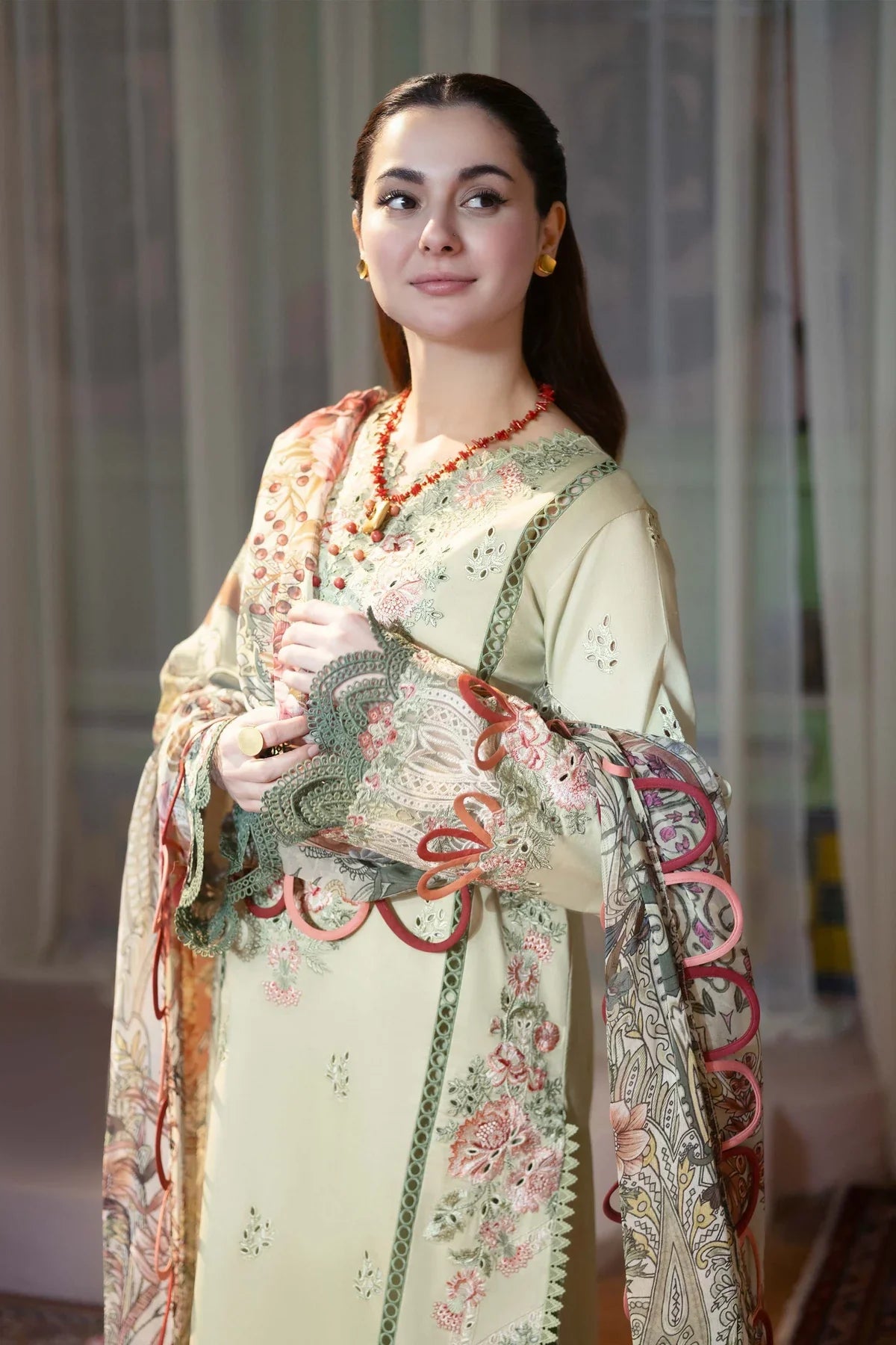 Embroidered Luxury Lawn Chikan Kari Unstitched 3Pc | 2515