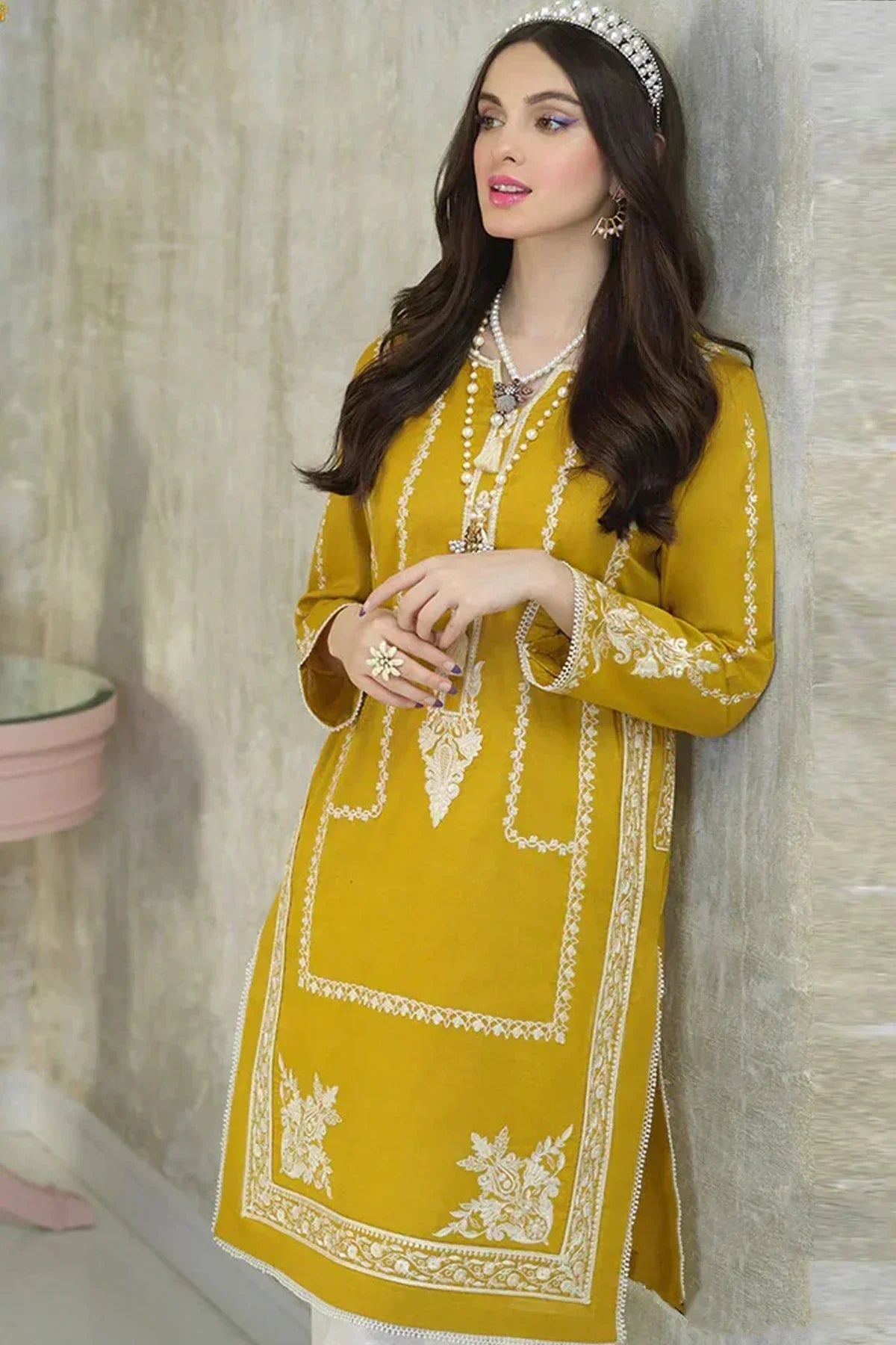 Embroidered Luxury Lawn Unstitched 3Pc | 1099